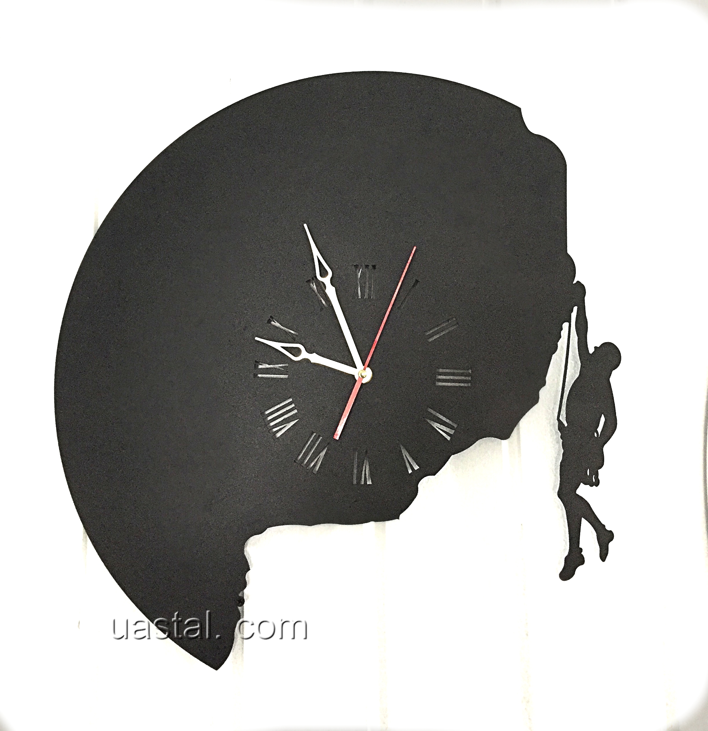 Годинник настінний Альпініст (лазер)